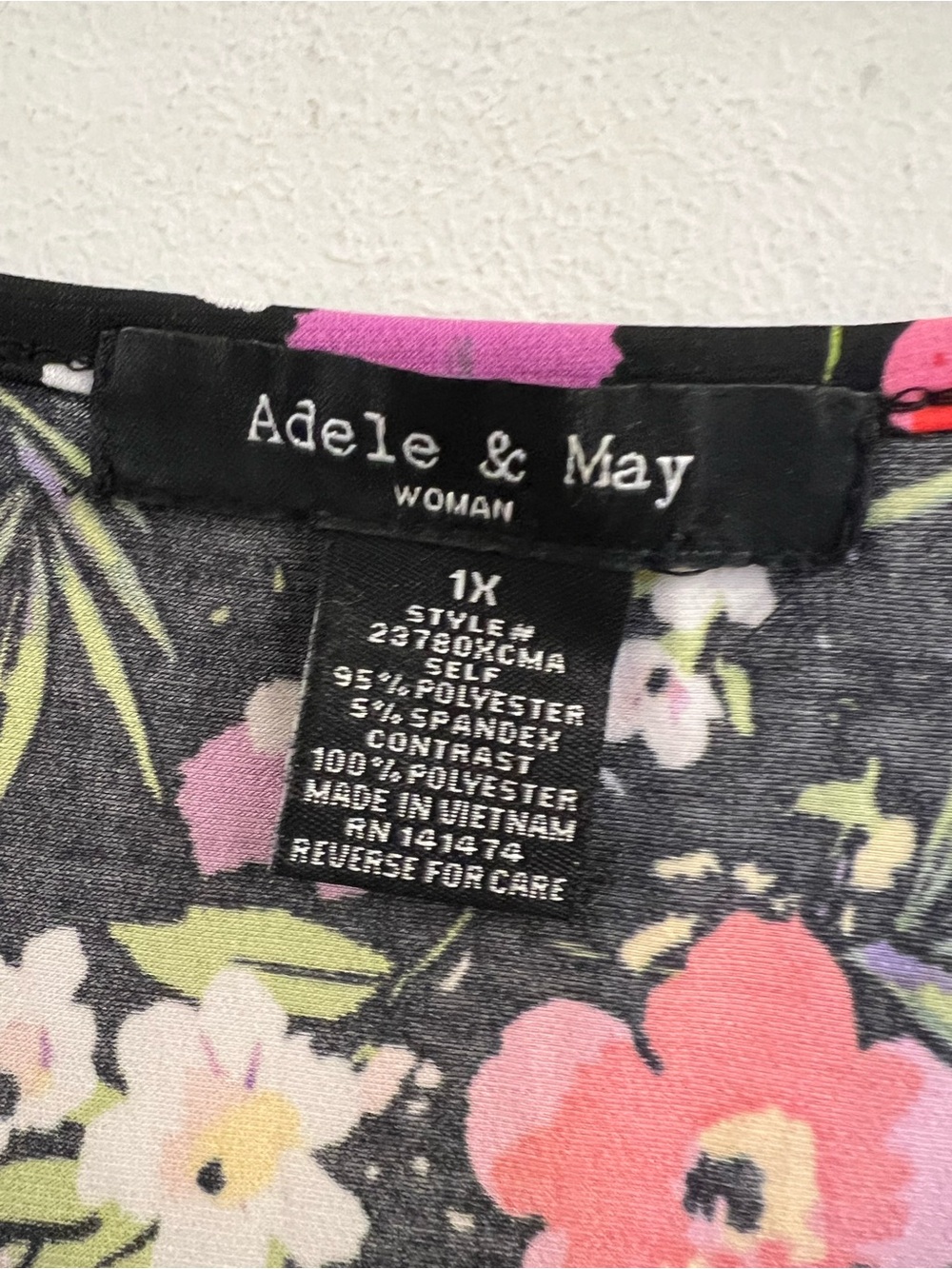 Adele & May floral shirt  Stretchy - Picture 4 of 9